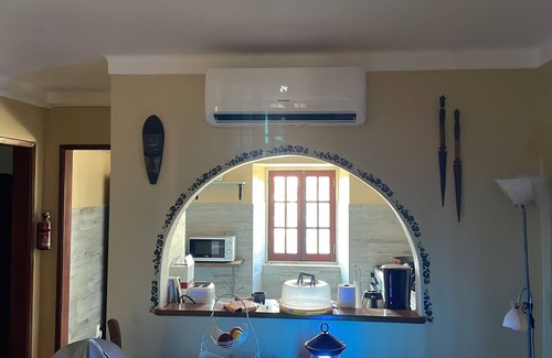 Penela Villa | Amazing mountain scenery, outdoor kitchen, Nearby river beaches, fruit trees.