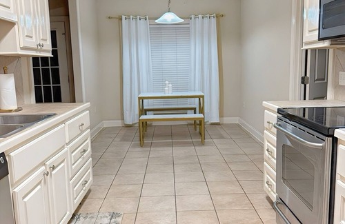 Hattiesburg Casa | Amazing NEW 3-bedroom house in charming Hattiesburg only 8 miles from USM