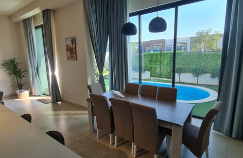 Mina Al Arab Villa | Amazing new villa with private swimming pool