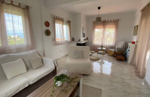 Afytos Apartamento | Amazing Sea View Loft, Afitos