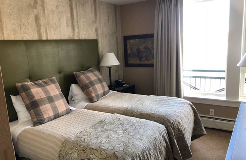 Beaver Creek Complejo | Amazing Ski in and Ski out condo at Hyatt Mountain Lodge. Perfect ski vacation!