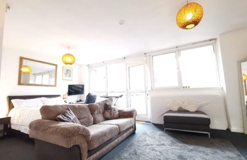 Elephant and Castle Apartamento | Amazing Studio Flat Located 5 mins from the Elephant and Castle Station!