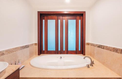 Cap Cana Marina Apartamento | Amazing studio with beach view in Cap Cana