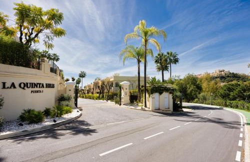 Benahavis Apartamento | Amazing Town House in La Quinta - Fantastic Views