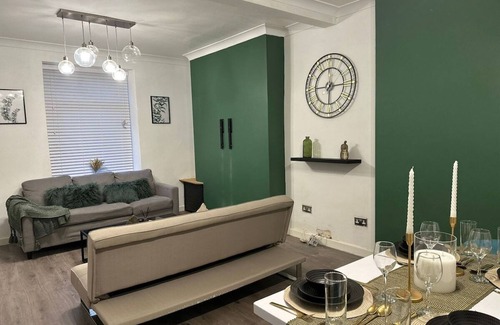 Bridgend Casa | Amazing two bedrooms house