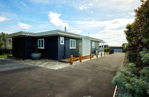 Kaikoura Casa | Amazing Views Large Deck Sunny
