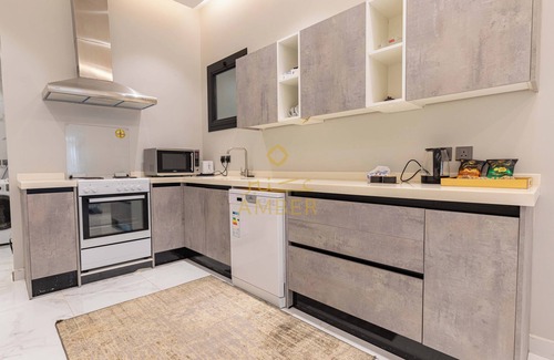 Ar Rawabi Apartamento | Amber Hospitality Al Qirawan