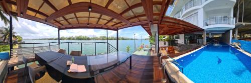 Aluthgama Hotel | Amber House Lanka