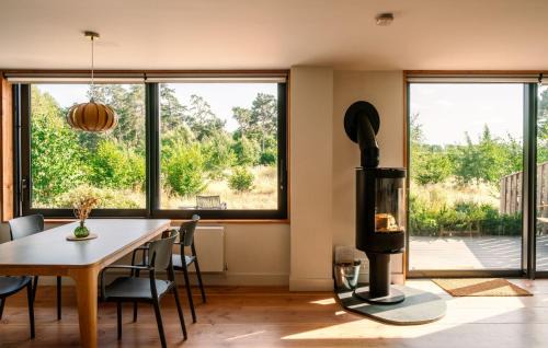 Westbrook Court Casa | Amberwood Lodge
