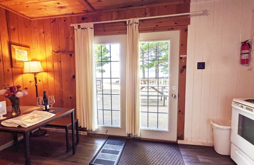Phelps Chalet De Esquí | POV Resort Cabins - Rabbit's Burrow (Estudio) - Unidad 10