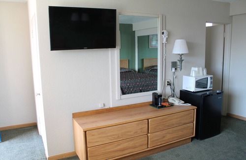 Rock Island Hotel | American Motor Inn