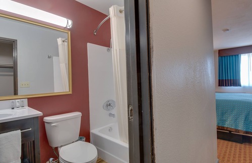 Hayward Hotel | Americas Best Value Inn Hayward