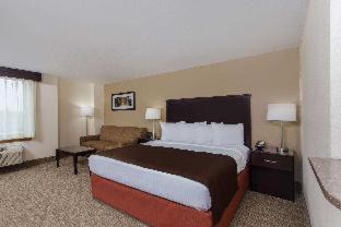 Janesville Hotel | AmericInn by Wyndham Janesville