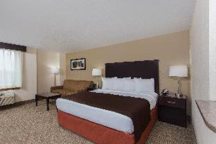 Janesville Hotel | AmericInn by Wyndham Janesville