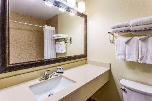 Burnsville Hotel | AmericInn & Suites Burnsville, MN