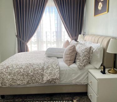 Kampung Rawa Apartamento | Amliza homestay
