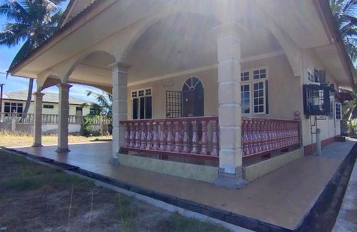 Tok Bali Casa | Ammar Homestay Tok Bali