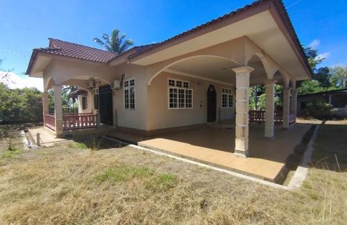 Tok Bali Casa | Ammar Homestay Tok Bali