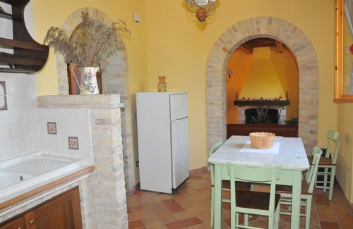 Offida Casa | Entre las colinas del vino, en uno de los pueblos más bellos de Italia y el mar