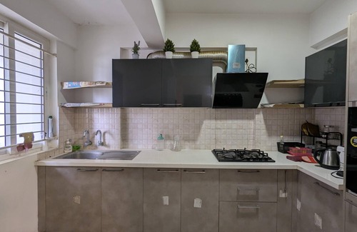 Krishnarajapura Apartamento | Amore Retreat - 2 BHK Luxury Apartment with Gym & Swimming Pool