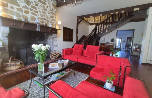 Oloron-Sainte-Marie Cama Y Desayuno | Amphitryon
