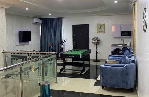 Gwarinpa Estate Apartamento | AMPLACE Luxury Apartment