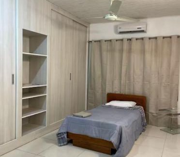 Fernando De La Mora Apartamento | Amplia casa, patio y quincho a minutos de la capital