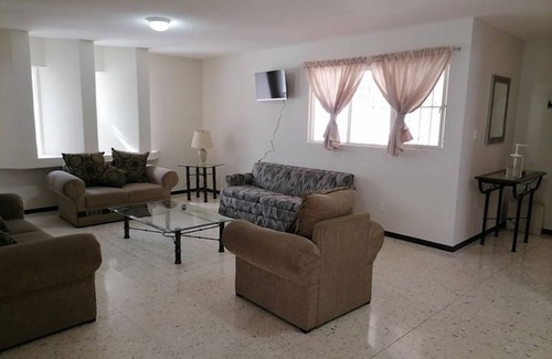 Zona 2 Extendida Apartamento | Amplio Departamento, Seguridad, Ubicación Pb