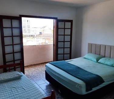 Praia de Leste Apartamento | Amplo apartamento próximo ao mar, Praia de Leste