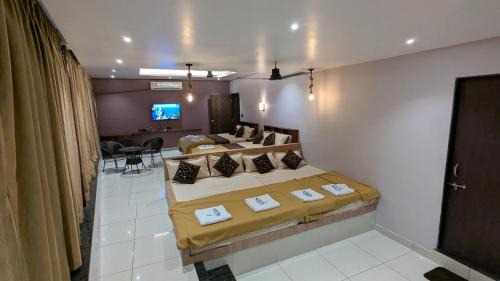 Mavalli Hotel | Amrut Inn