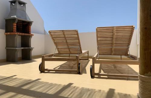 El Cotillo Casa | AmuraHouse. Private terrace BBQ. Centric and cosy.