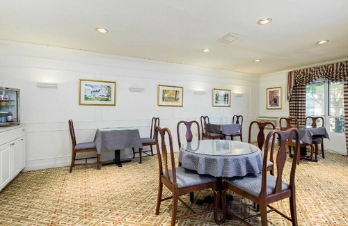Farmington Casa | An Amazing Location with an Exquisite Ambiance!