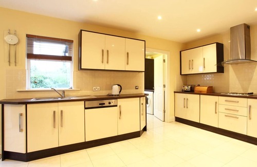 Kenmare Casa | Una nuez ardmullen de 3 camas con capacidad para 6 personas en 3 habitaciones
