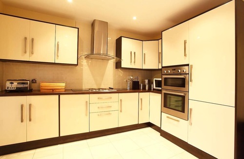 Kenmare Casa | Una nuez ardmullen de 3 camas con capacidad para 6 personas en 3 habitaciones