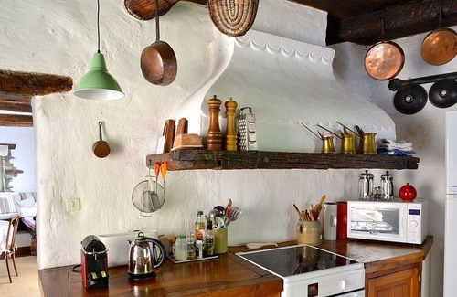 Vieussan Cabaña | Una auténtica casa de piedra, piscina, jardín y vistas impresionantes