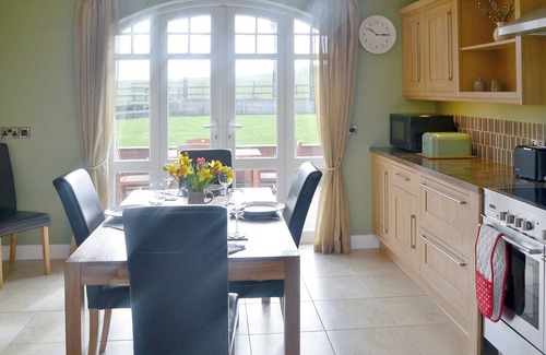 Whitby Cabaña | Alojamiento de 2 habitaciones en Kettleness near Whitby