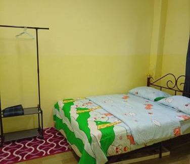 Jeli Chalet De Esquí | an nisa homestay & roomstay jeli