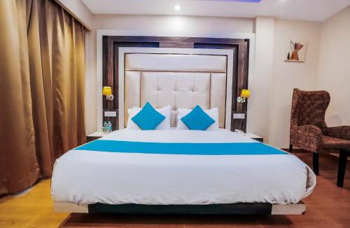 Mashobra Hotel | AN Resort Mashobra ! balcony view rooms ! parking ! open terrace ! playing zone ! FREE BONFIRE