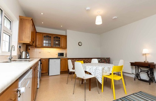 Dingle Casa | An Searrach Holiday Home Dingle by Interhome