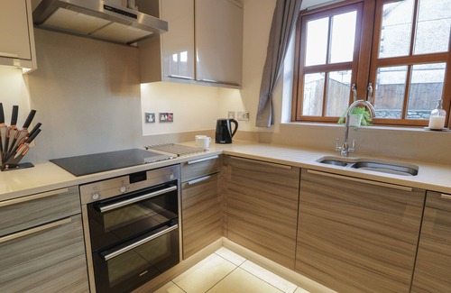 Llanbedr Cabaña | Anadlu