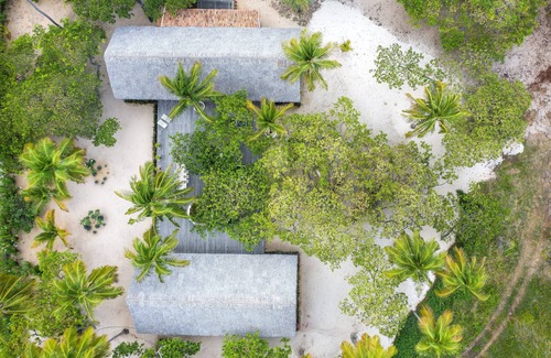 Atins Villa | High-end vacation house, it is a true oasis in complete harmony with nature.