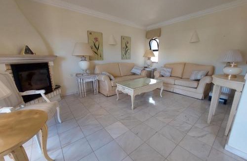 Vale do Garrao Apartamento | Ancão Beach Apartment