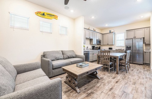 West Kissimmee Cabaña | Anchor Cottage with Private Pool near Disney and Margaritaville Resort & Island.