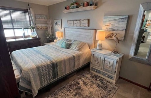 Sioux Falls Casa | Anchors Away-2 bed condo