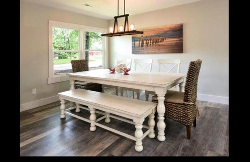 Tranquil Harbour Casa | Anchors Down