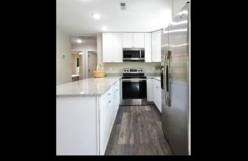 Tranquil Harbour Casa | Anchors Down