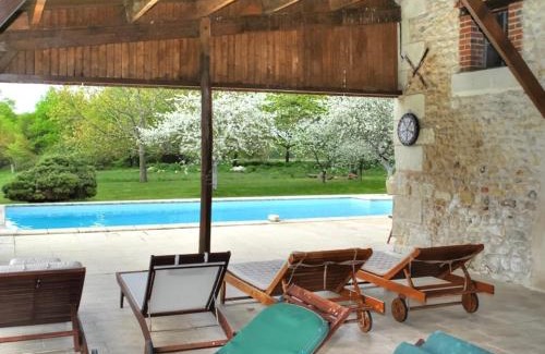 Les Bucherons Casa | Ancien relais de chasse avec piscine et animaux acceptés, proche zoo de Beauval - FR-1-381-199