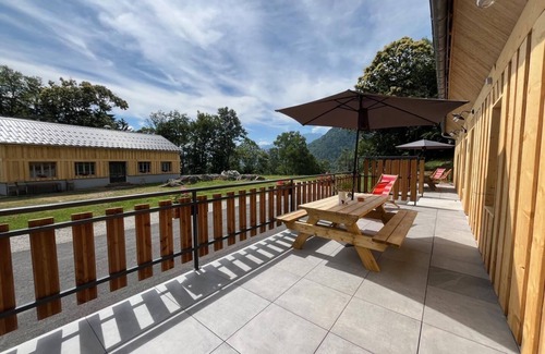 La Lechere Casa | ANCOLIE - PUSSY LA LECHERE