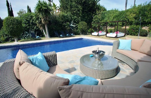 Urbanización el Rosario Villa | ***Andalousian villa, 10 bedrooms Marbella***
