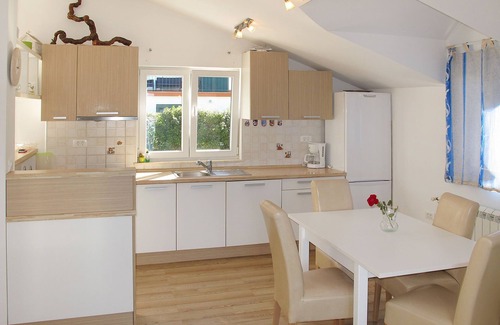 Grebastica Apartamento | Andriana by Interhome